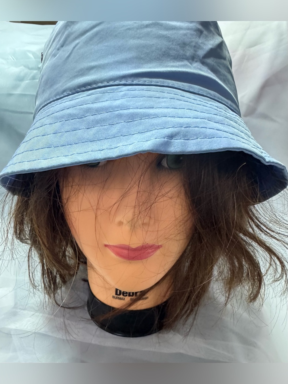 💎 DAVID & YOUNG Light Blue Nylon Bucket Hat | NWT